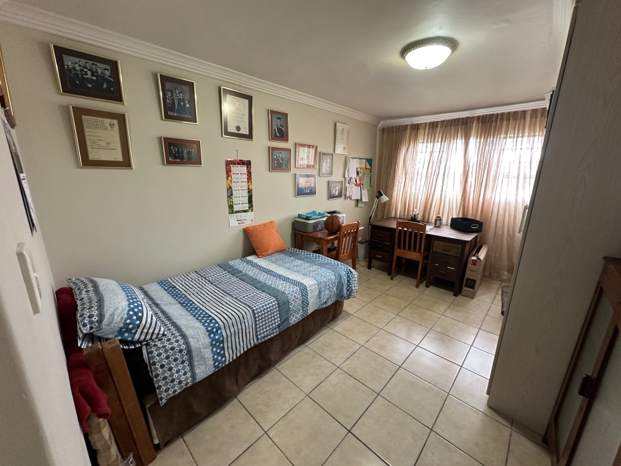 3 Bedroom Property for Sale in Seemeeu Park Western Cape